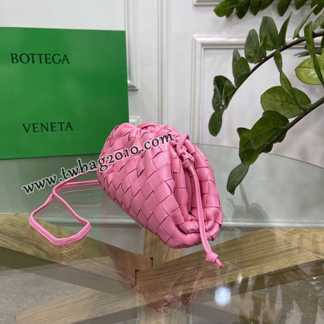 Bottega veneta高端女包 98061 寶緹嘉粗格編織羊皮雲朵POUCH手拿包 BV經典款女包  gxz1156